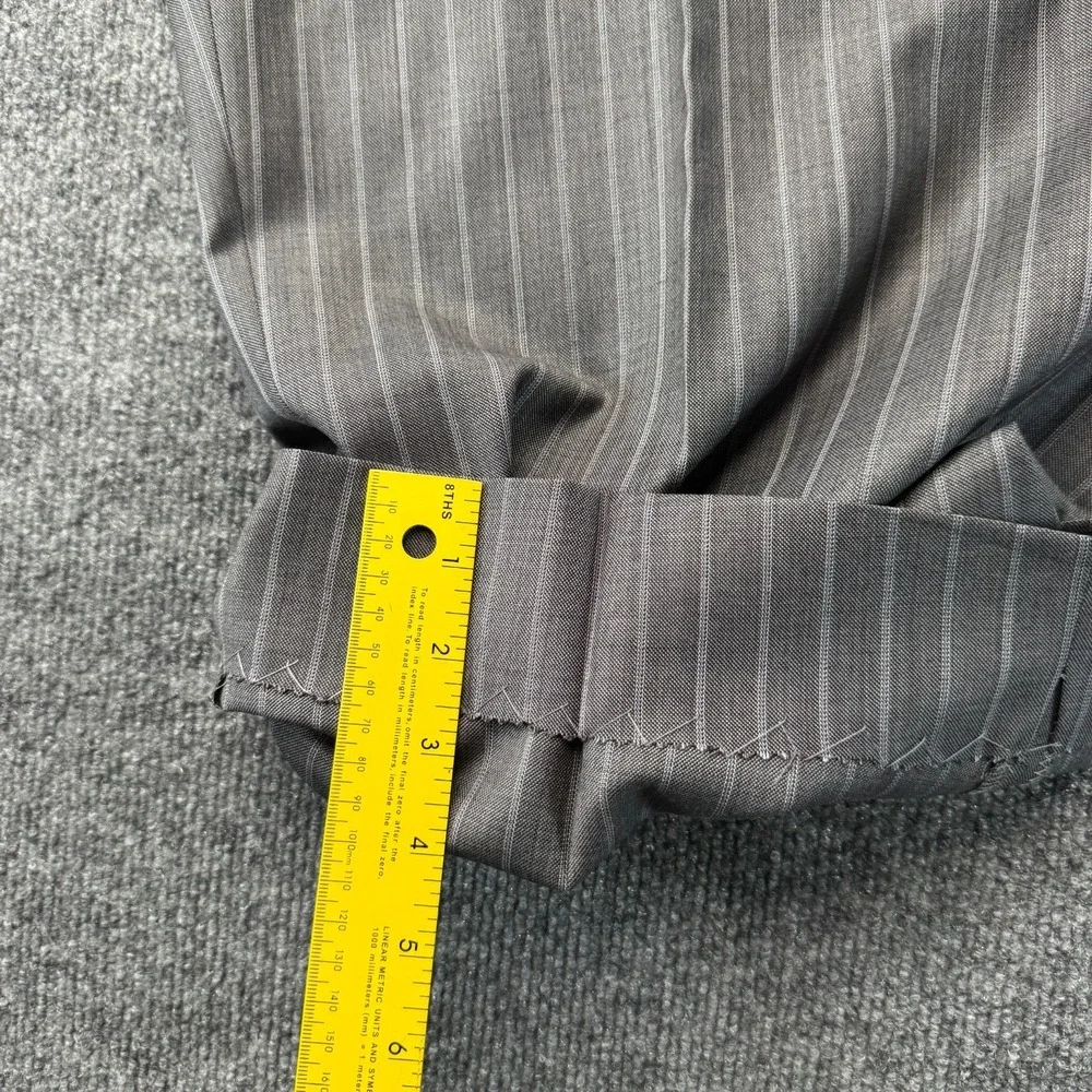 Hart Schaffner Marx Men's 2pc Suit Gray Pinstripe 50L Pleated Pants 44x28 USA